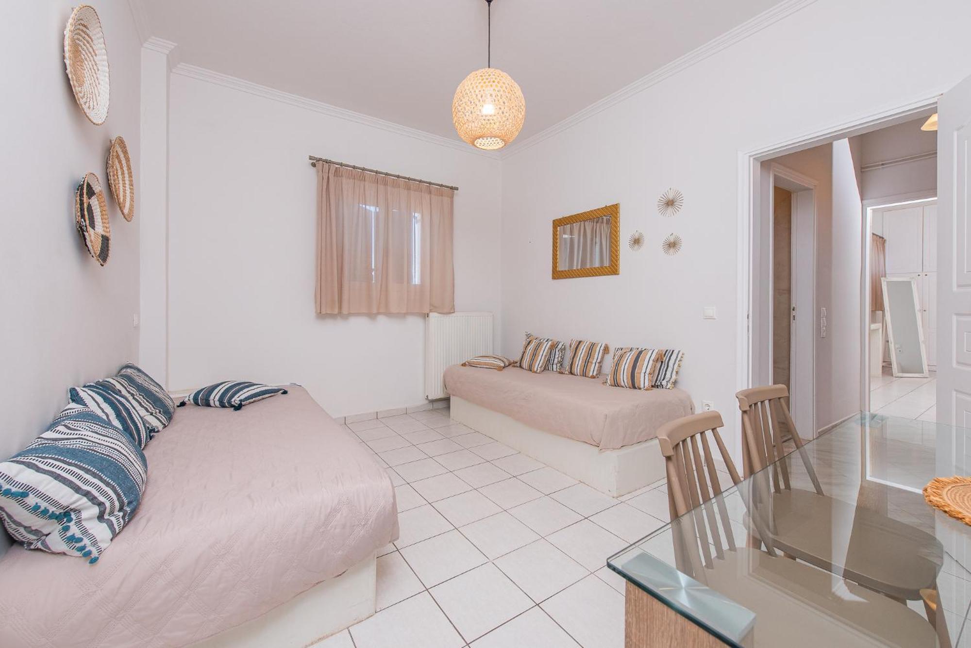 Golden Sunrise Suites Kamári Esterno foto