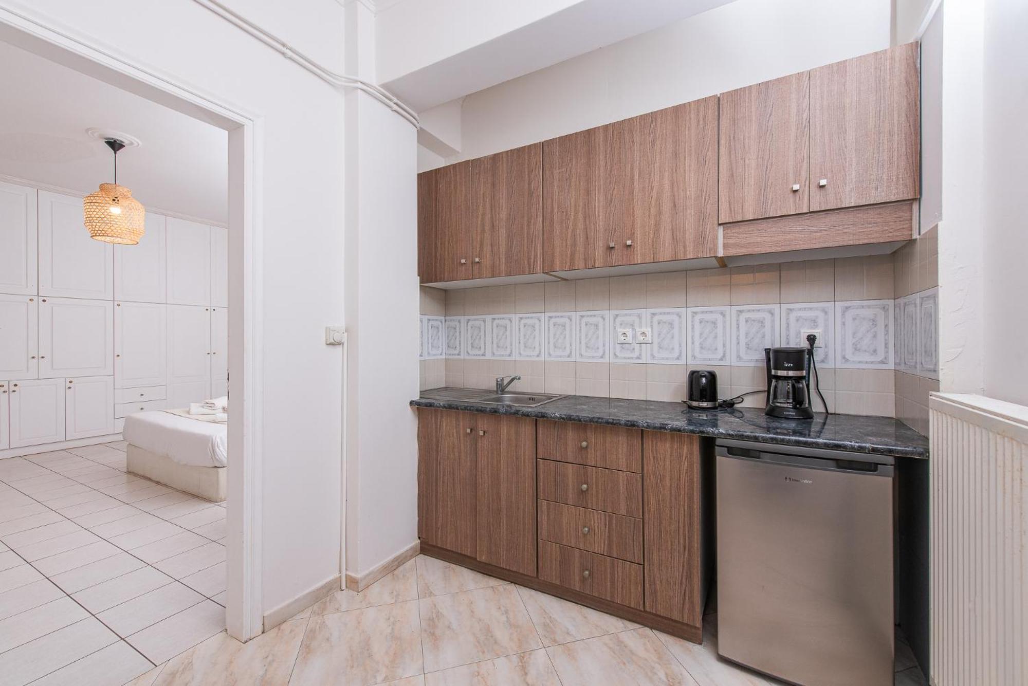 Golden Sunrise Suites Kamári Esterno foto