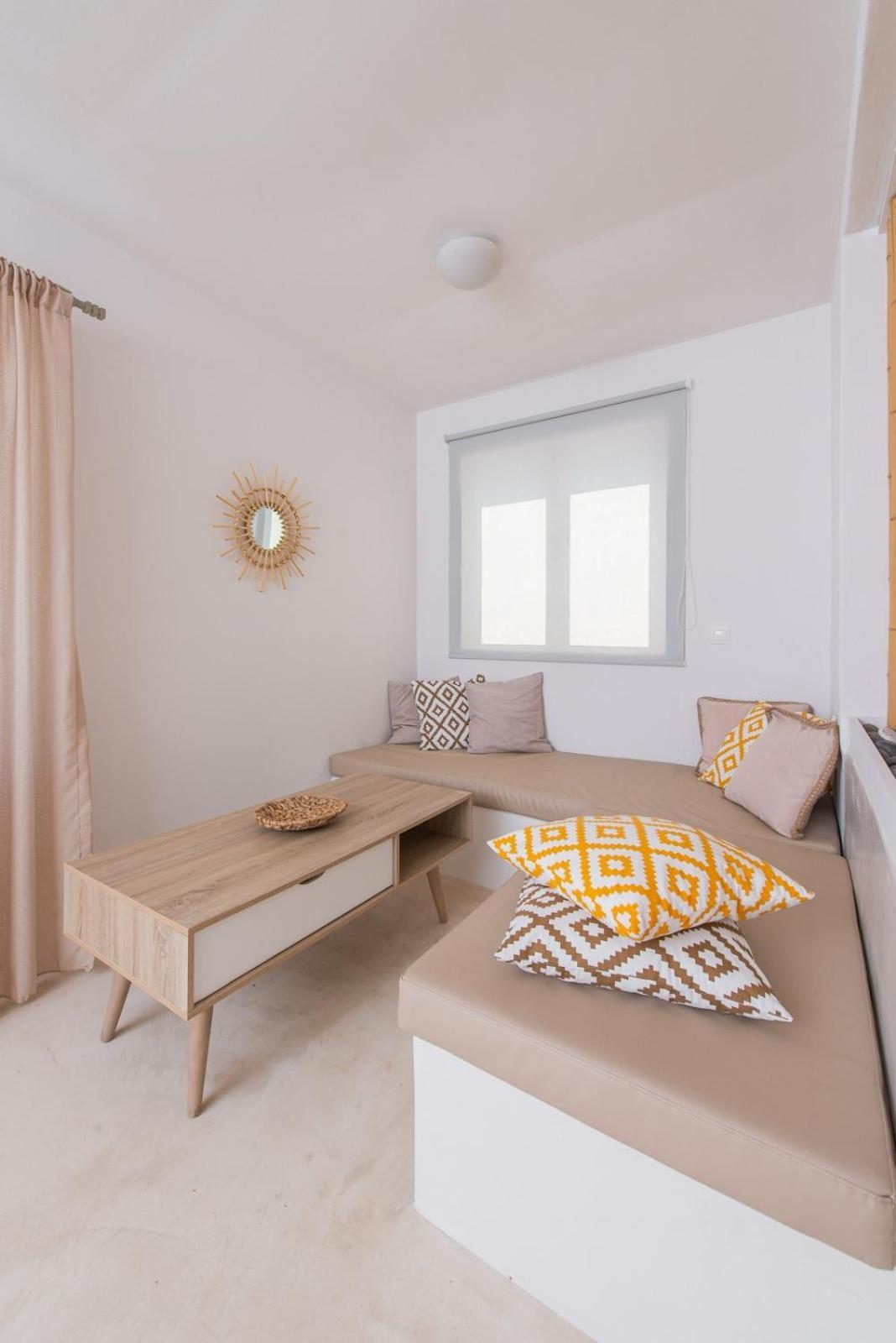 Golden Sunrise Suites Kamári Esterno foto